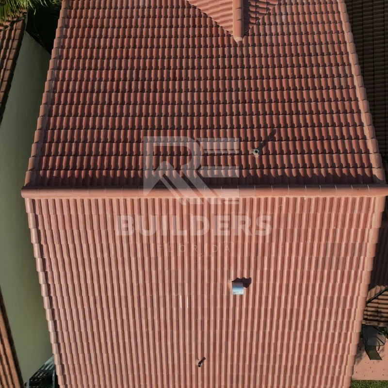 01_tile-roof-slide